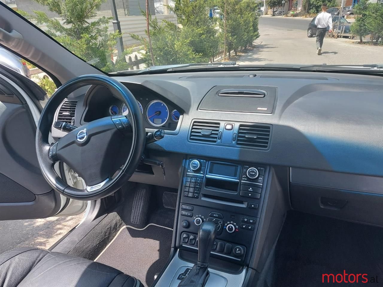 2009' Volvo Xc 90 photo #1