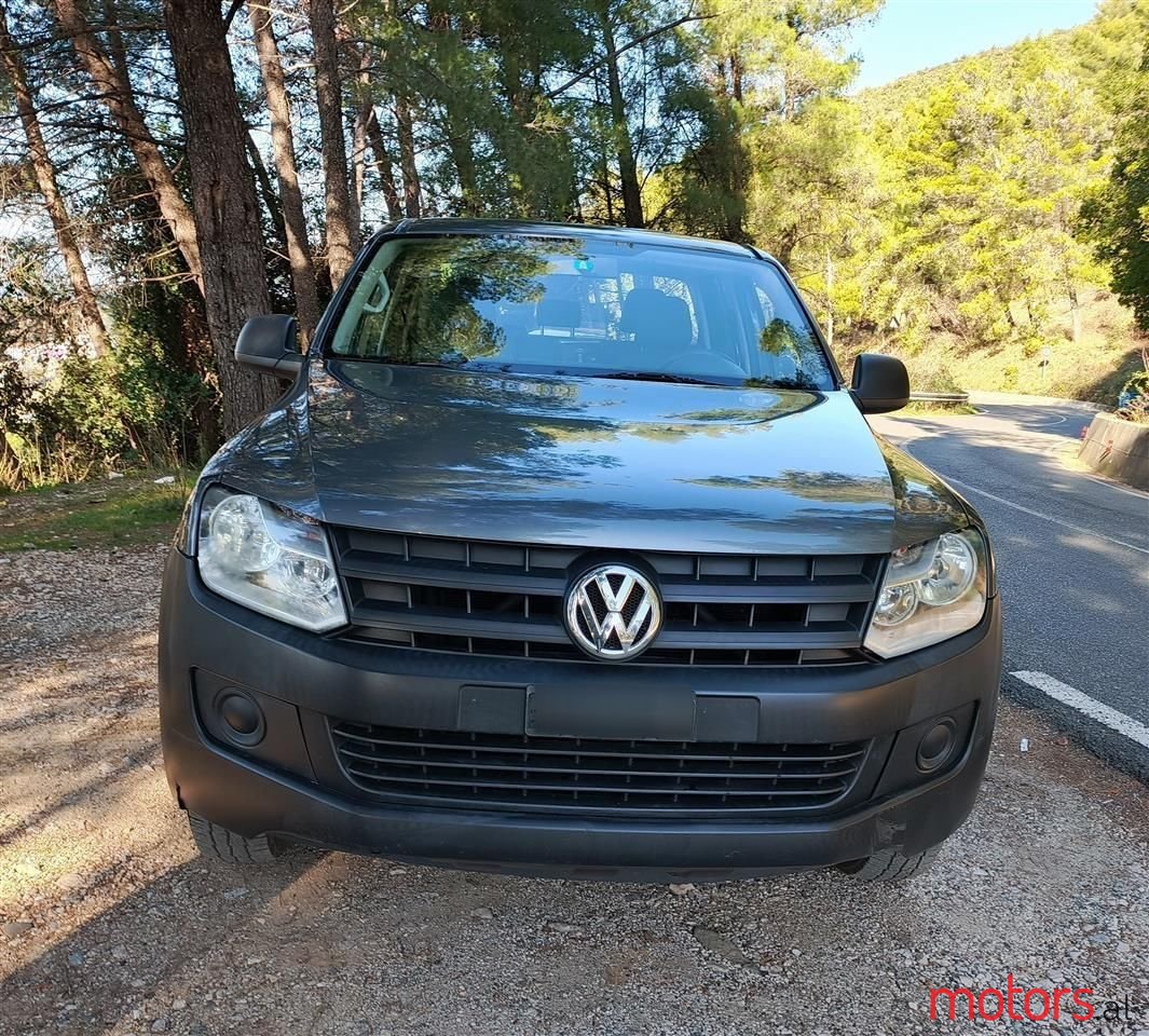 2013' Volkswagen Amarok photo #2