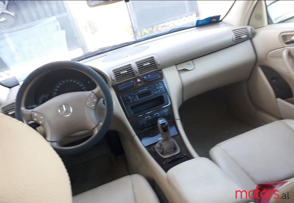 2002' Mercedes-Benz 200 photo #1