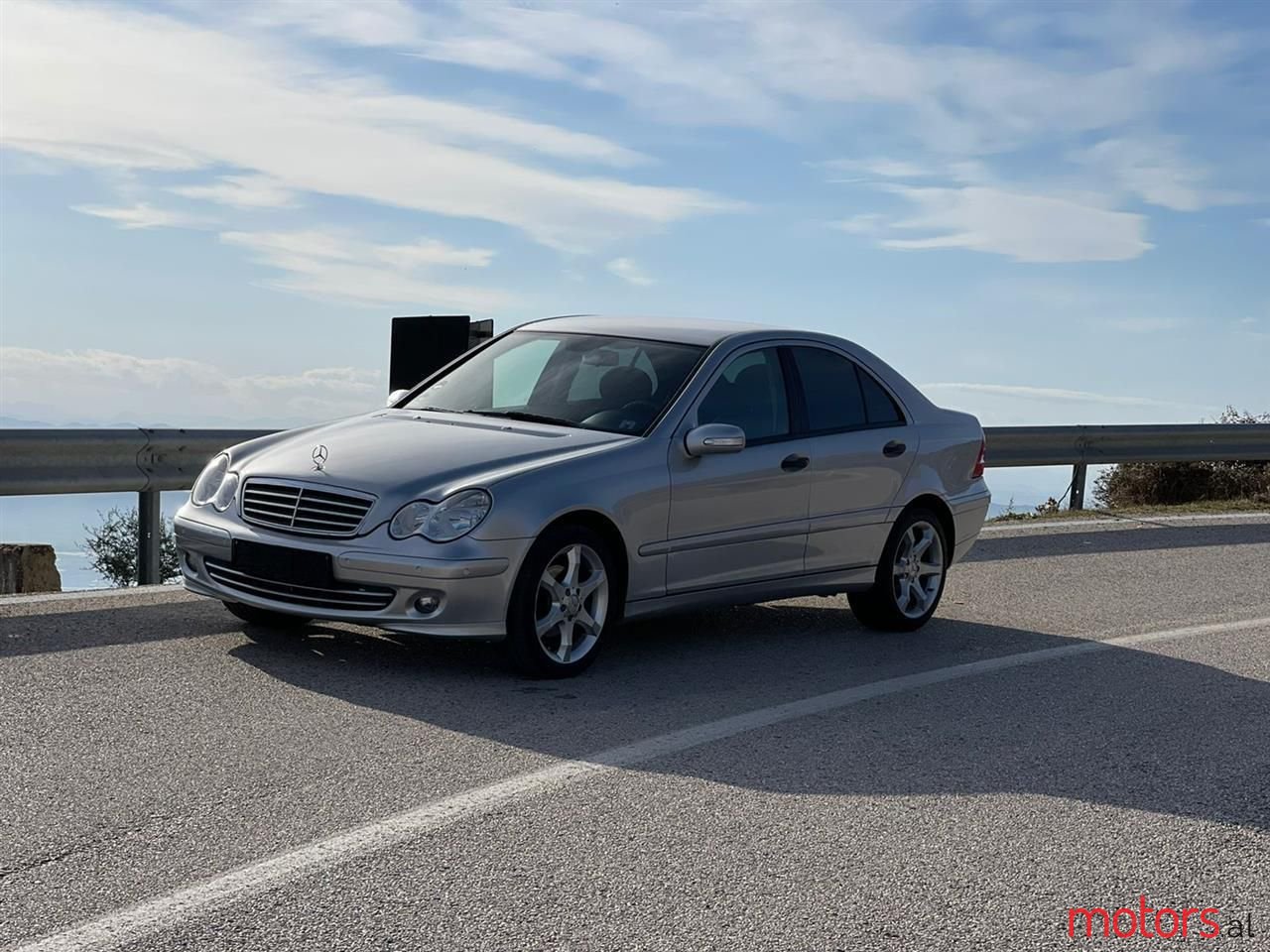 2006' Mercedes-Benz C 180 photo #1