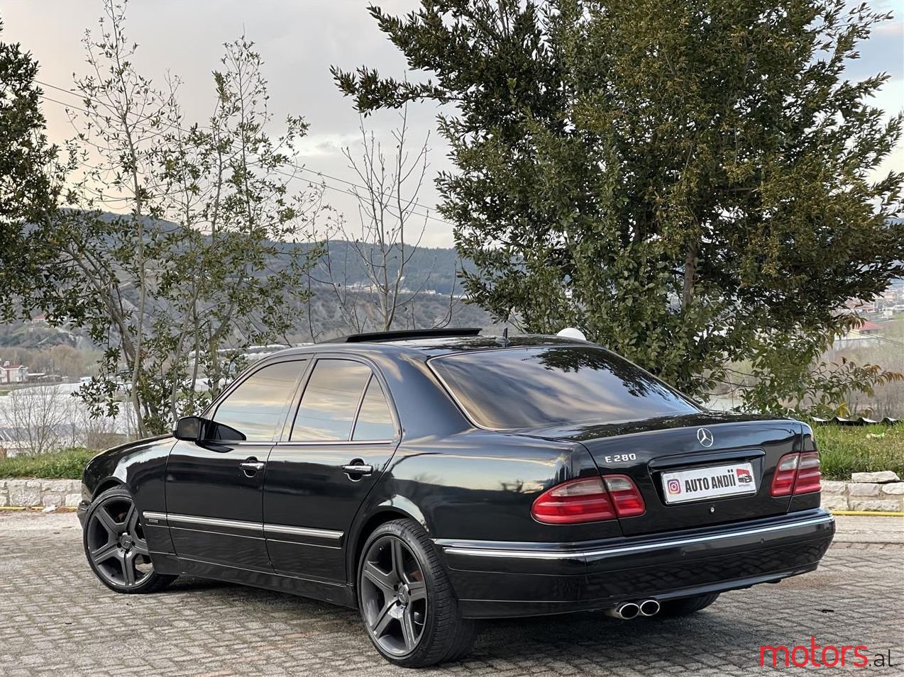 2002' Mercedes-Benz E 280 photo #1