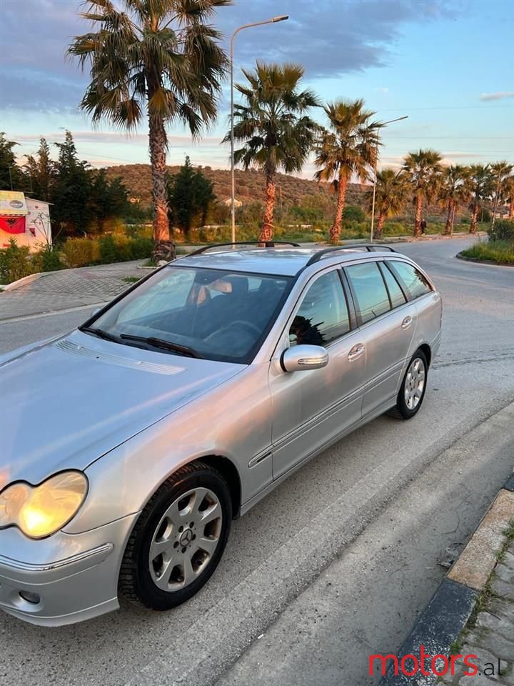 2006' Mercedes-Benz C 220 photo #6