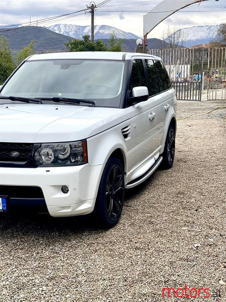 2011' Land Rover Range Rover Sport photo #1