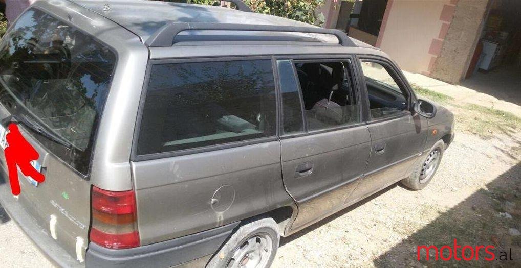 1996' Opel Astra photo #1