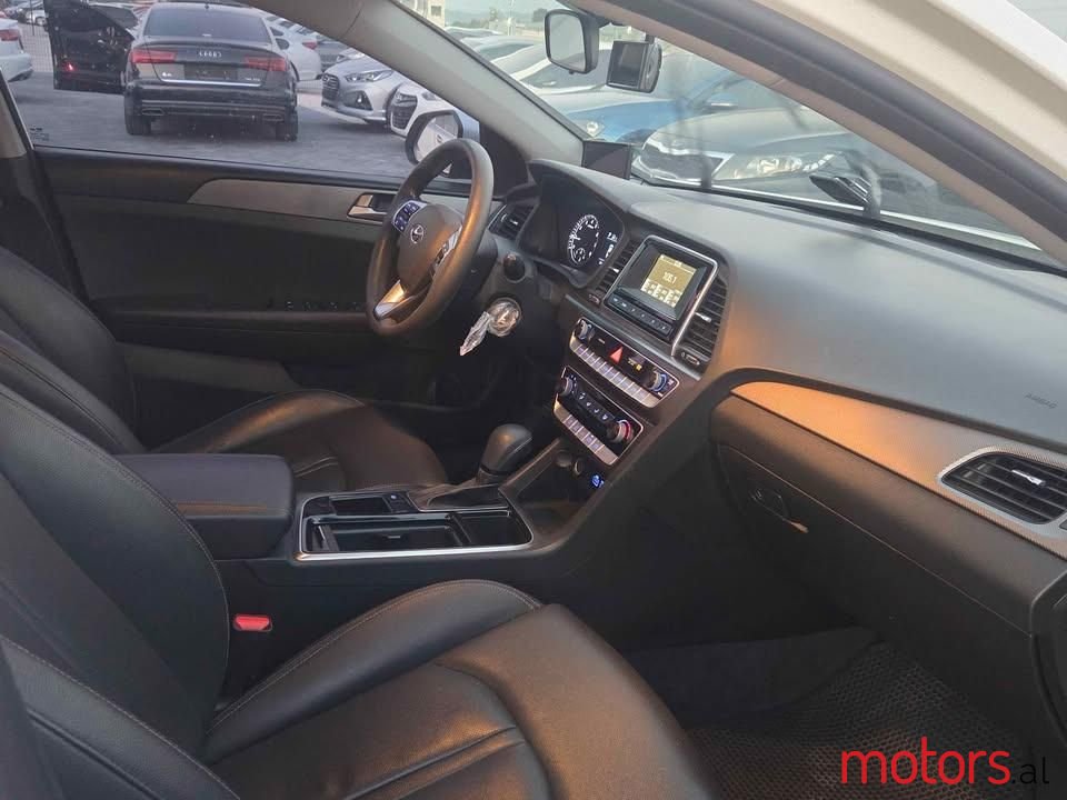2018' Hyundai Sonata photo #6