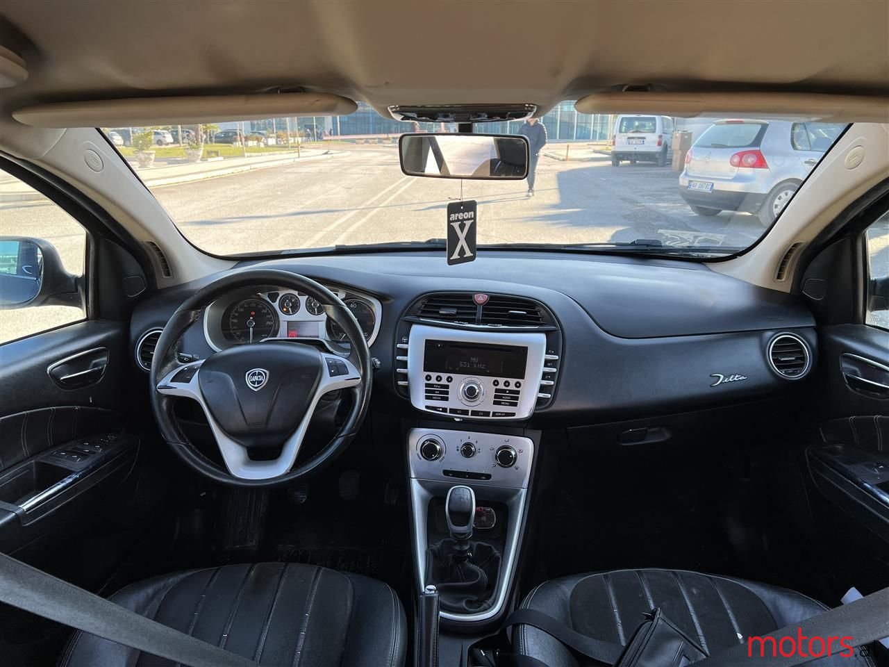 2010' Lancia Delta photo #3