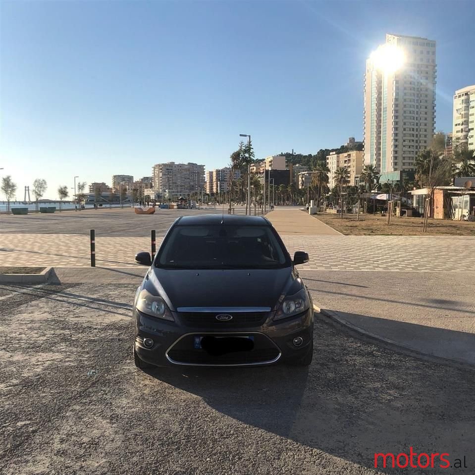 2009' Ford Focus photo #5