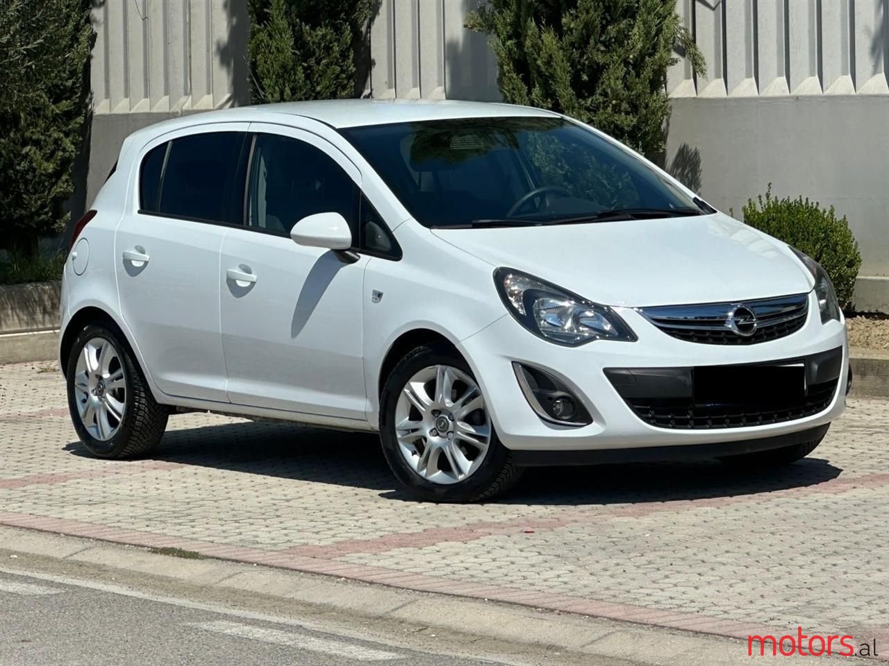 2013' Opel Corsa photo #1
