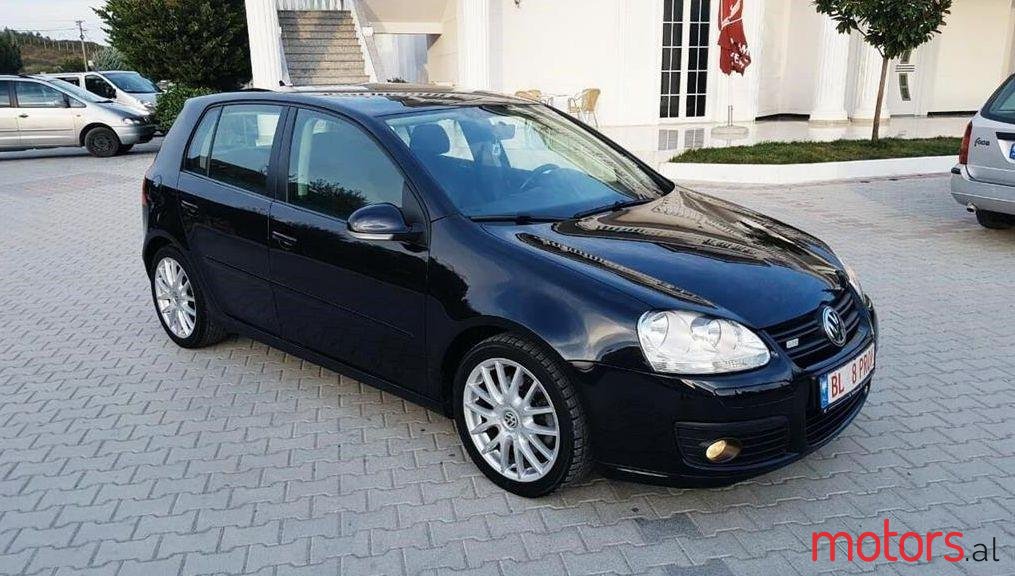 2007' Volkswagen Golf photo #2