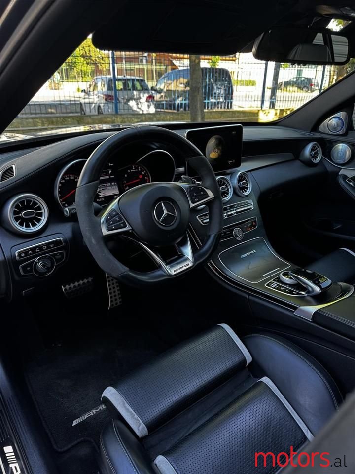 2017' Mercedes-Benz C 63 AMG photo #6