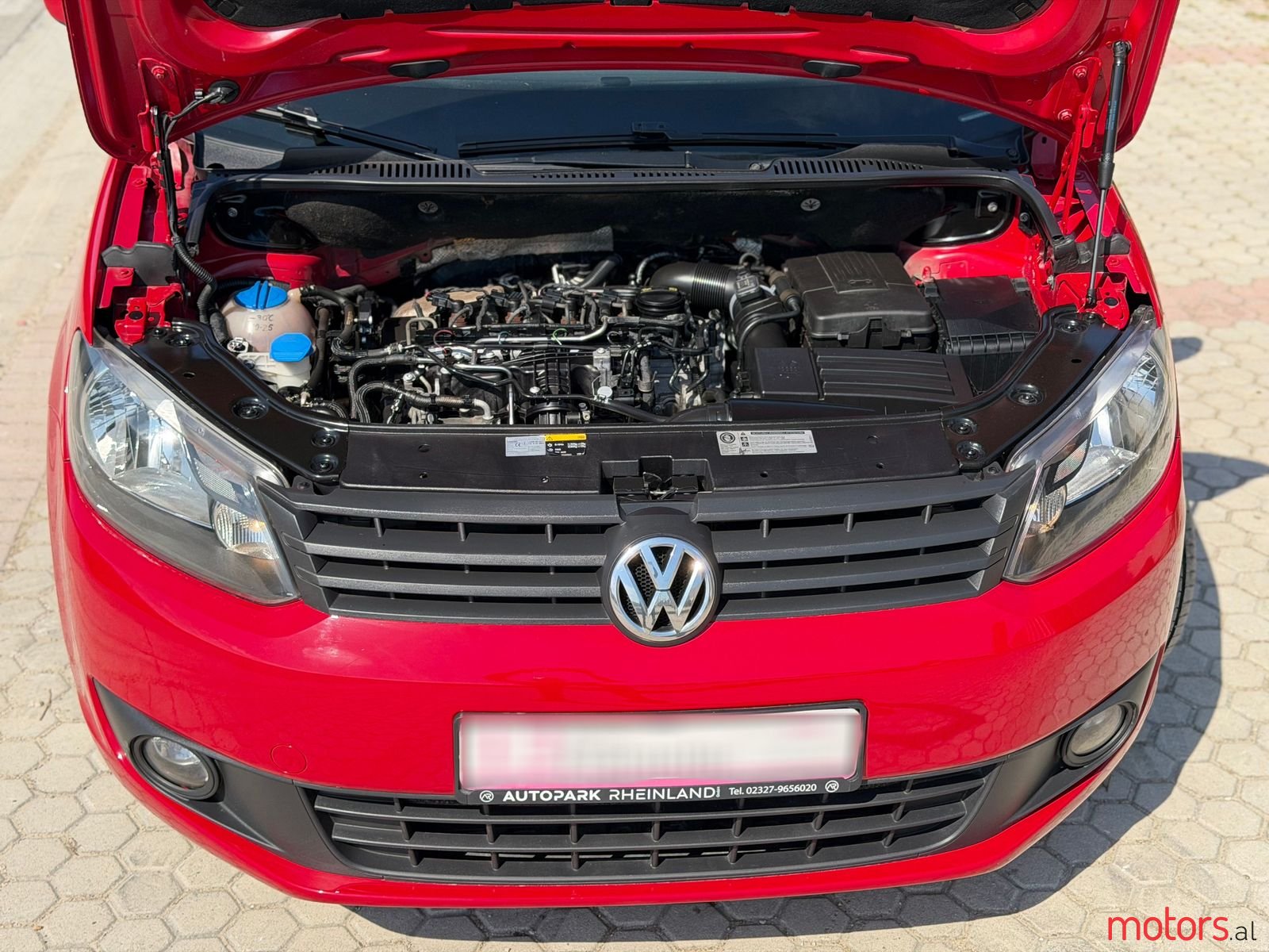 2016' Volkswagen Caddy photo #6