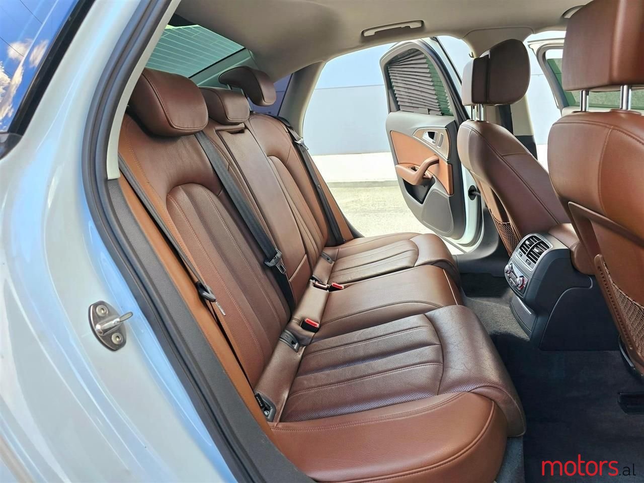 2016' Audi A6 photo #2