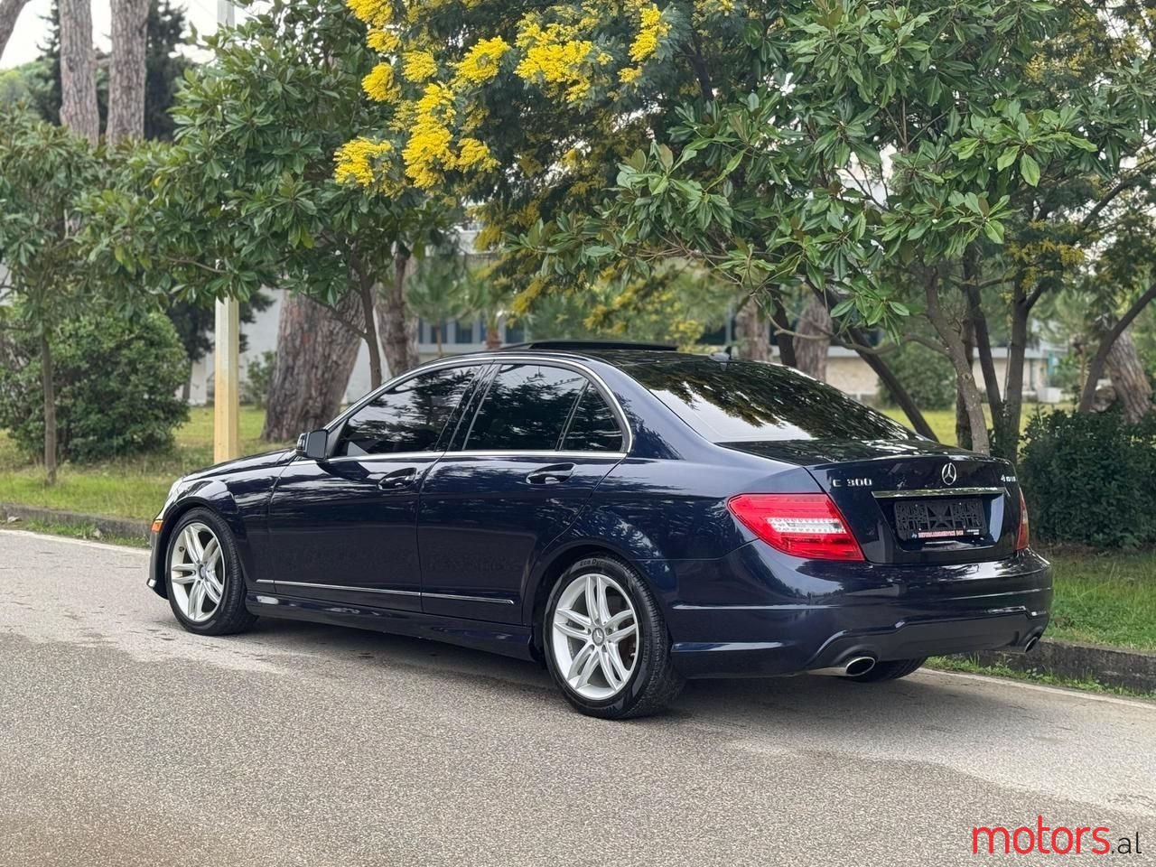 2013' Mercedes-Benz C 300 photo #2