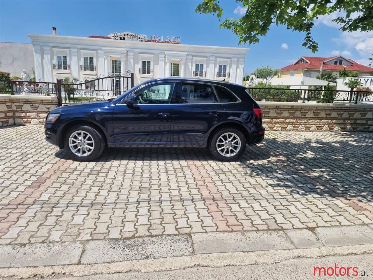 2011' Audi Q5 photo #3