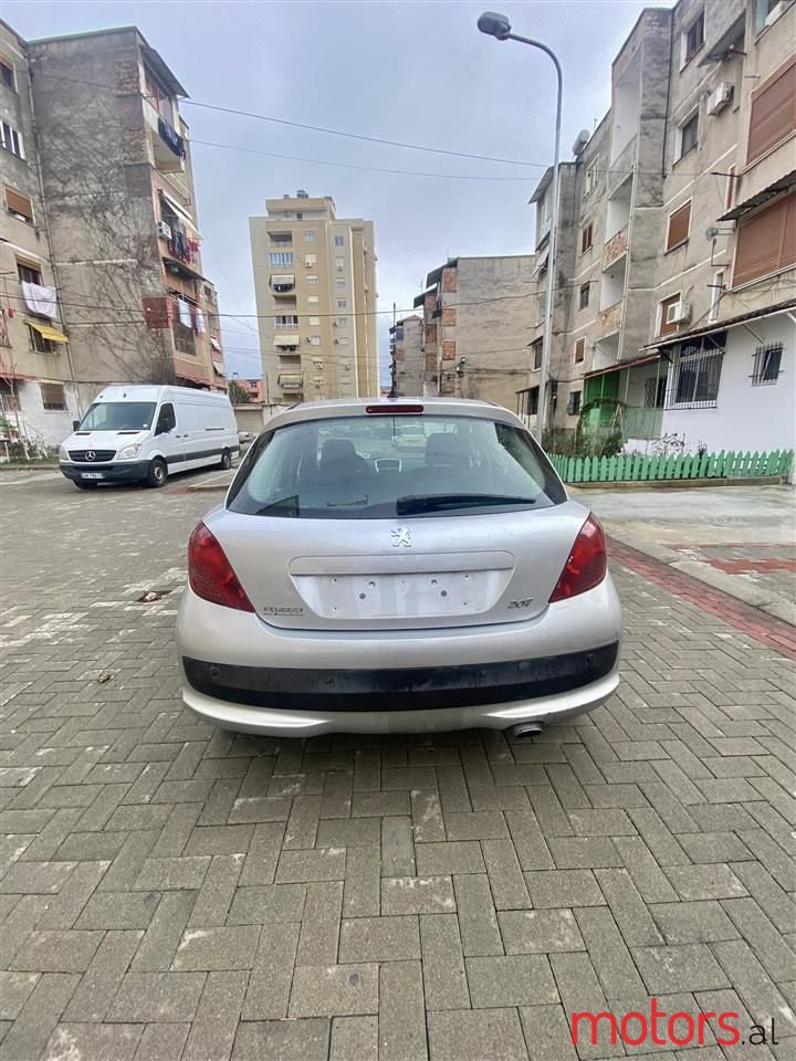 2007' Peugeot 207 photo #5