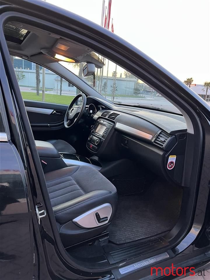 2007' Mercedes-Benz R 320 photo #2