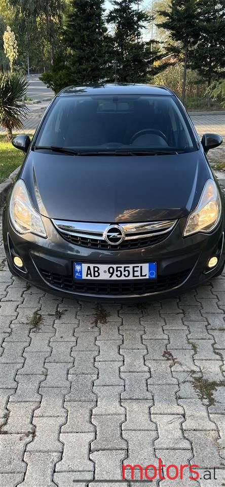 2011' Opel Corsa photo #4