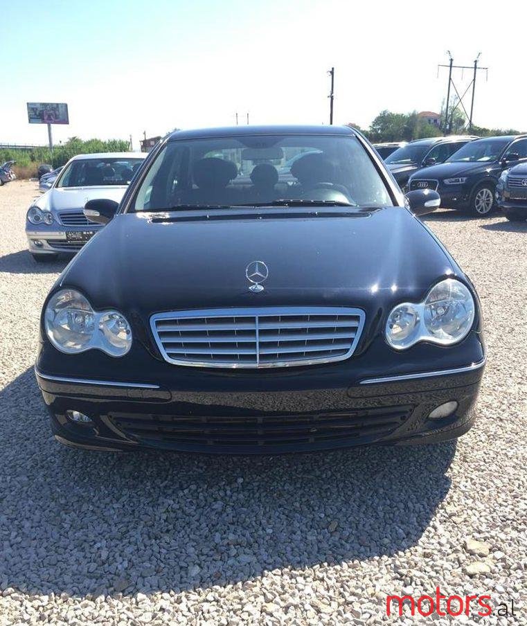 2006' Mercedes-Benz C 220 photo #2