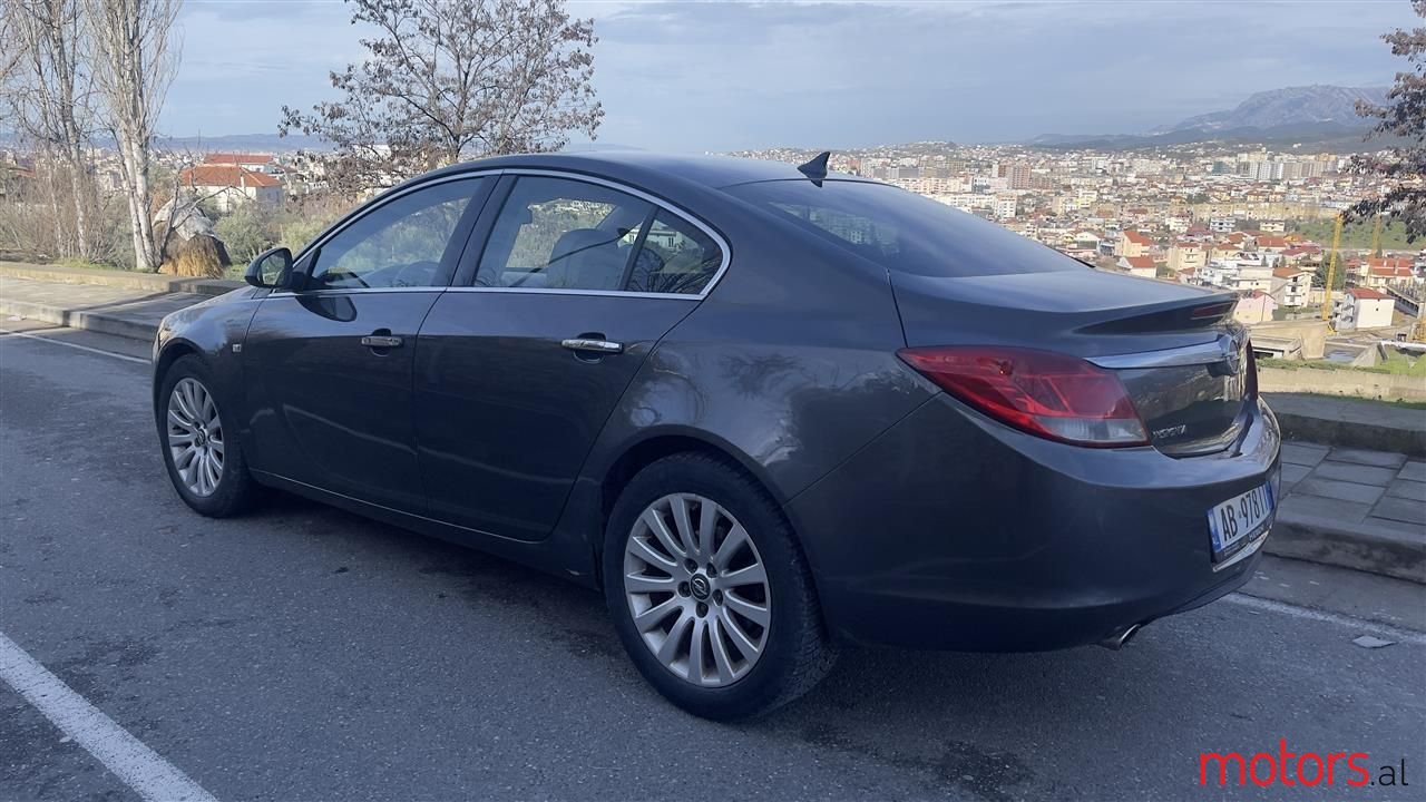 2009' Opel Insignia photo #4