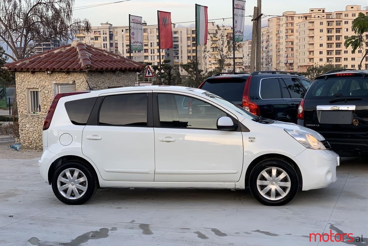 2010' Nissan Note photo #1