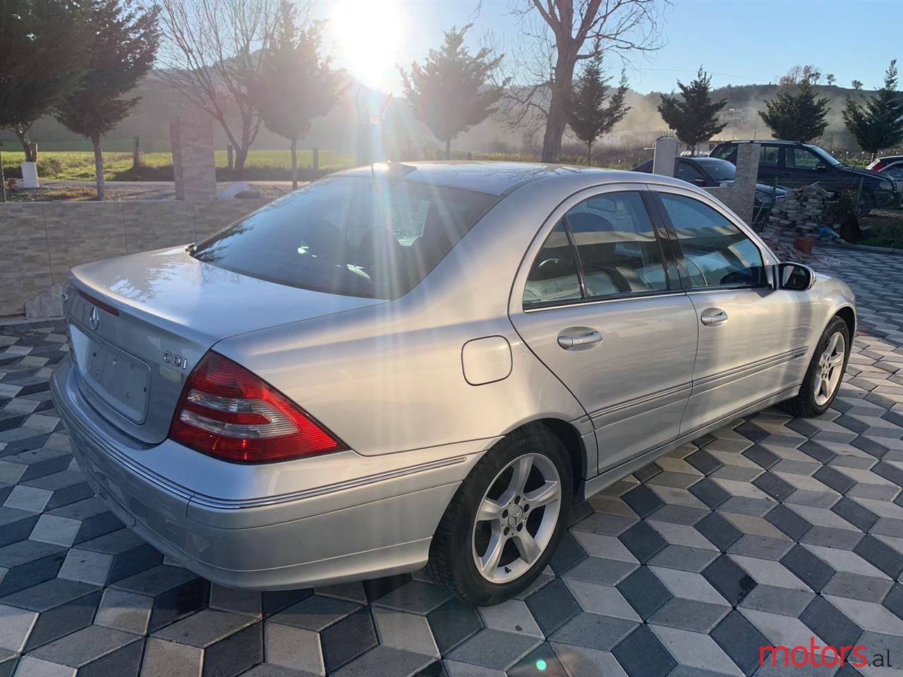 2006' Mercedes-Benz 220 photo #6