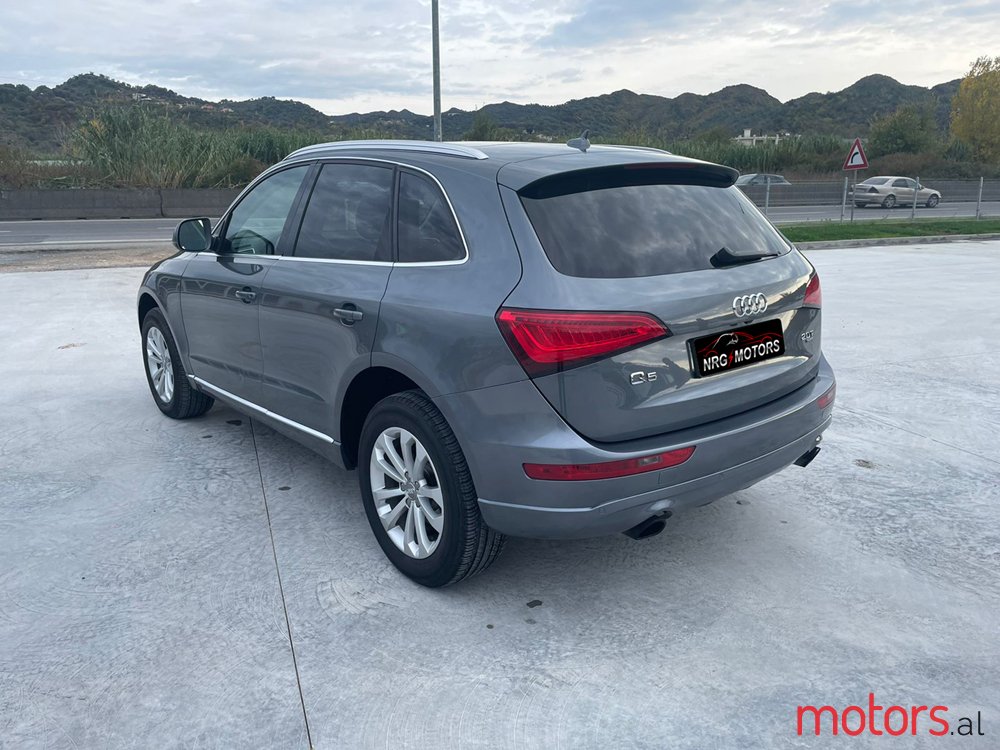 2013' Audi Q5 photo #5