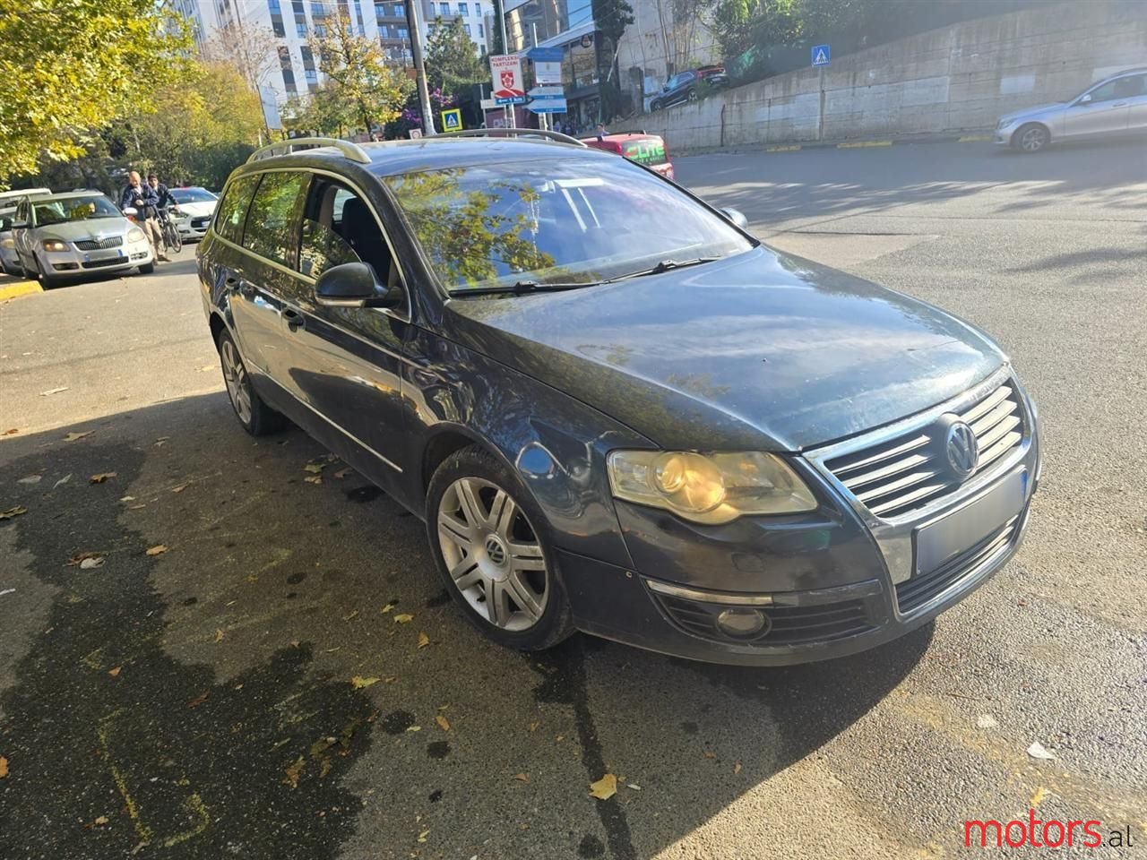 2006' Volkswagen Passat photo #1