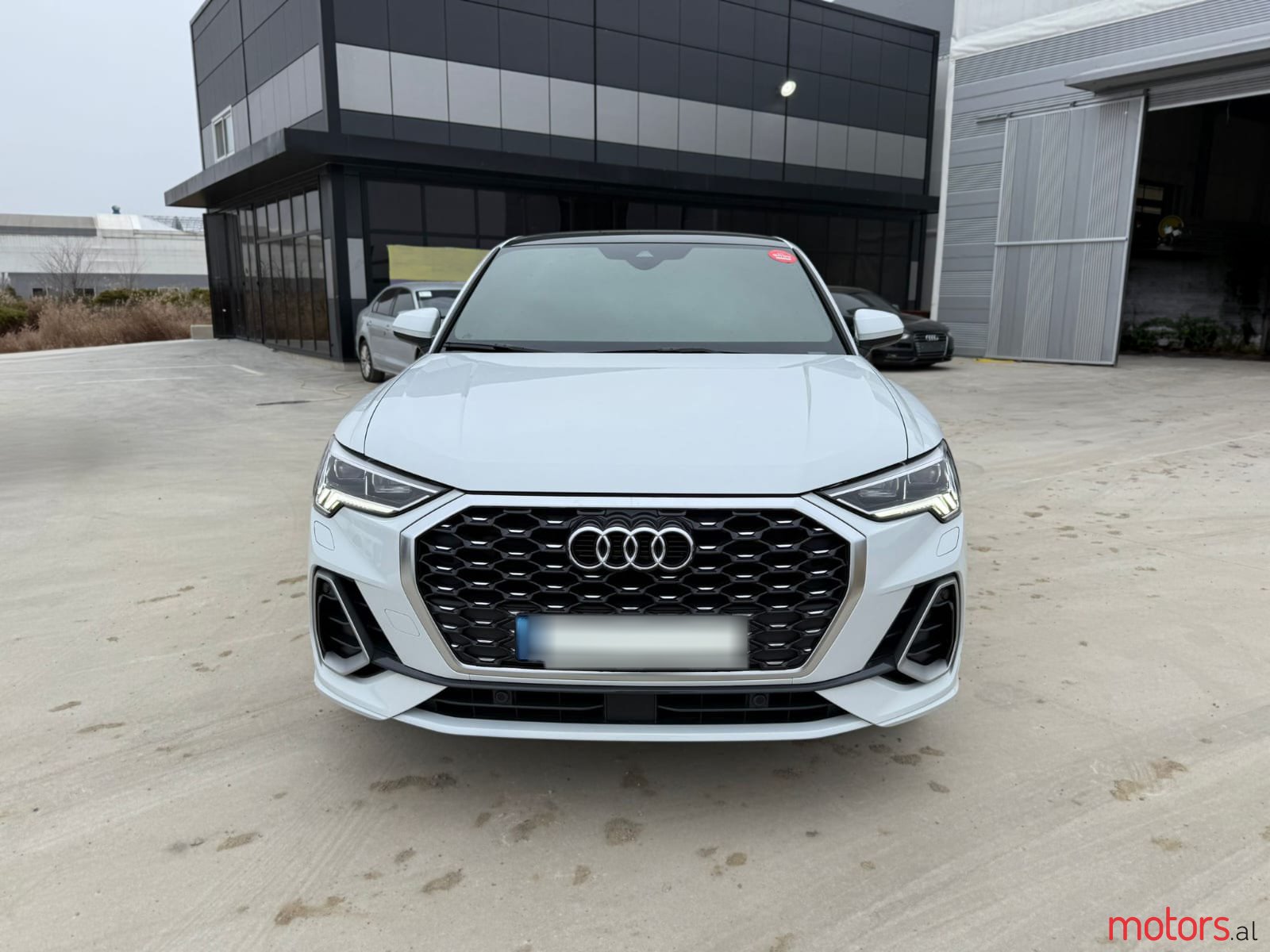 2022' Audi Q3 photo #1