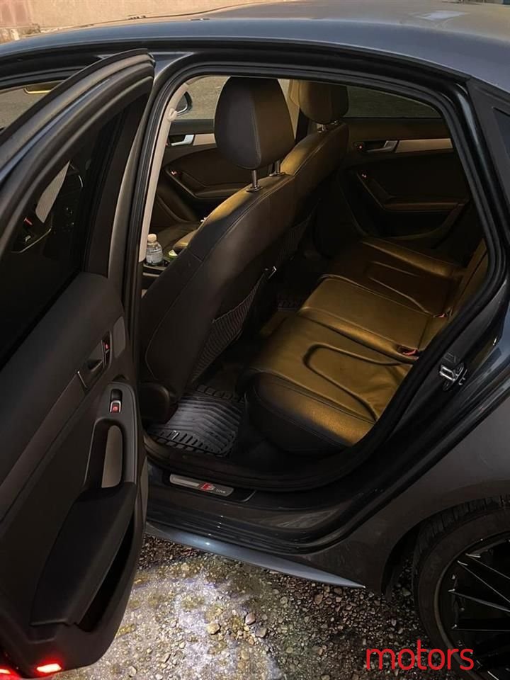 2015' Audi A4 photo #2