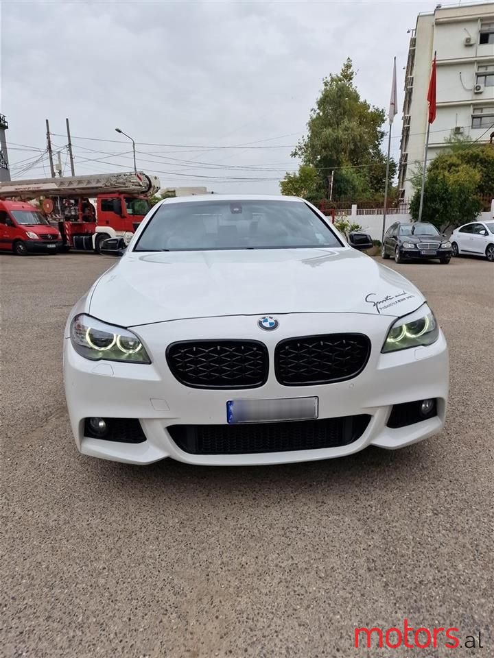 2011' BMW 535 photo #2