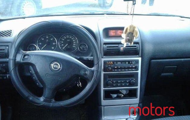 2003' Opel Astra photo #1