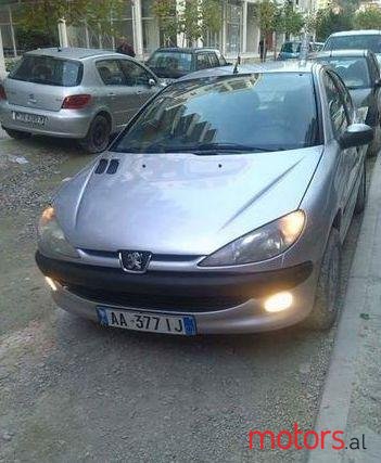 2000' Peugeot 206 photo #1