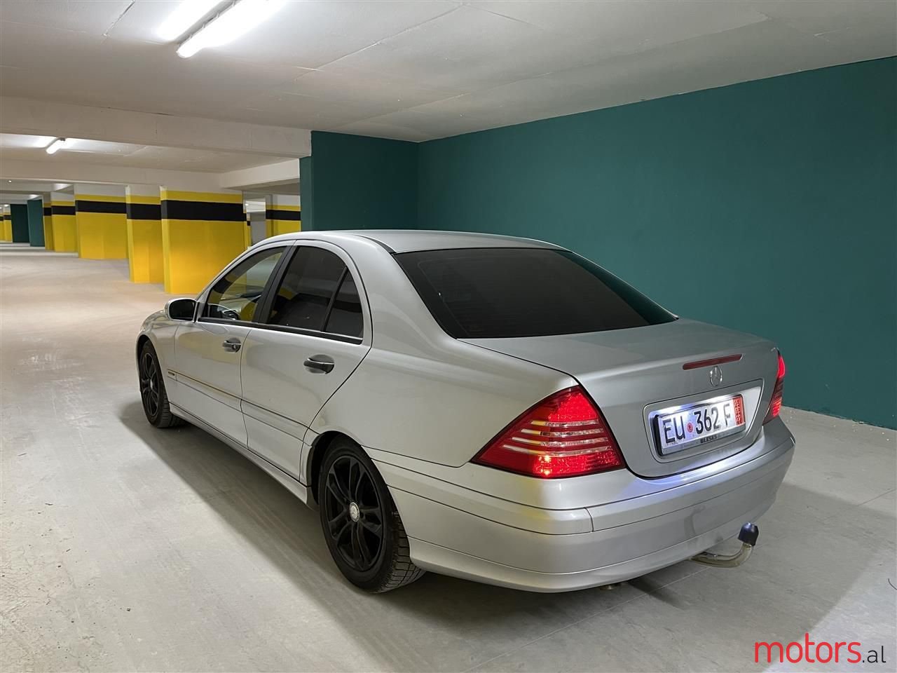2005' Mercedes-Benz C 220 photo #6