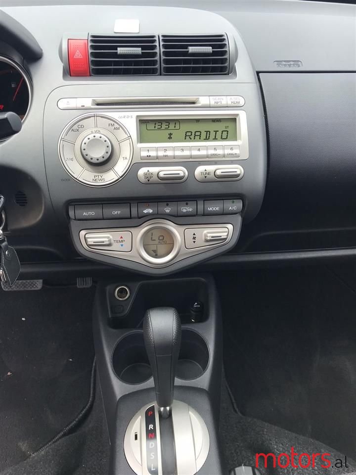 2008' Honda Jazz photo #4