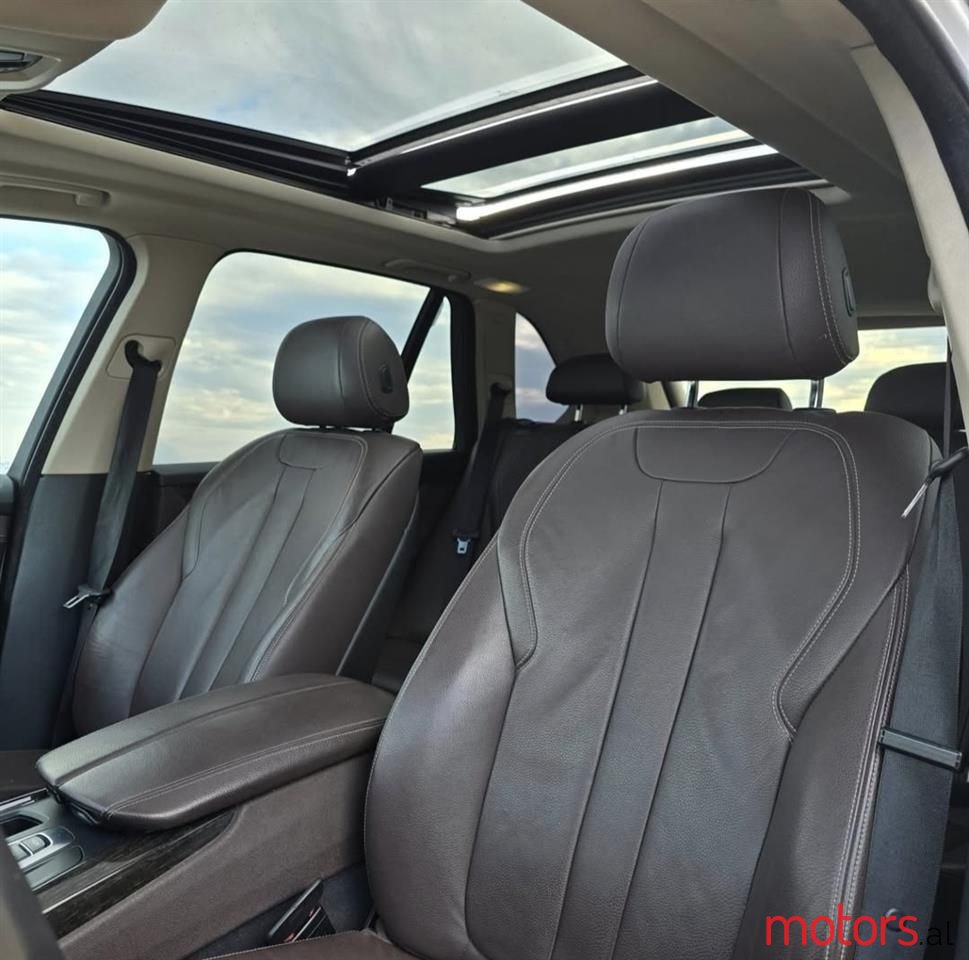 2015' BMW X5 photo #2