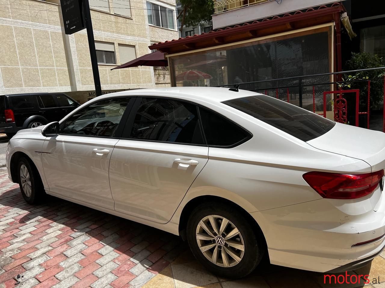 2019' Volkswagen Passat photo #4