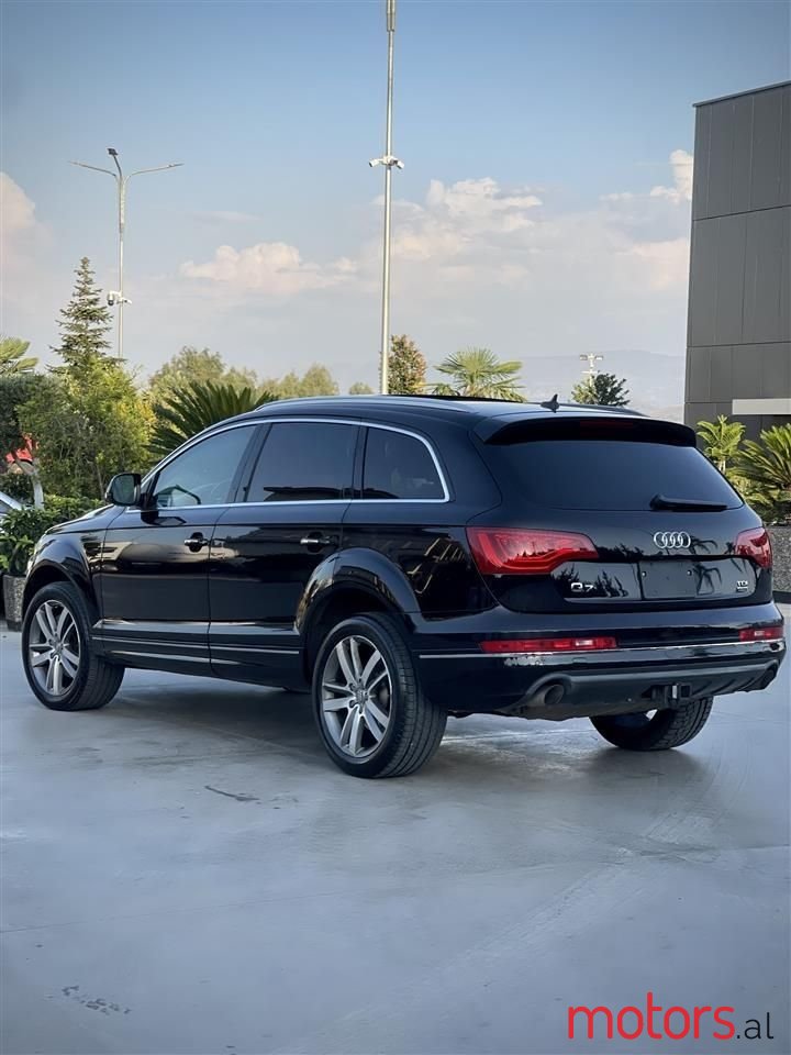 2011' Audi Q7 photo #4