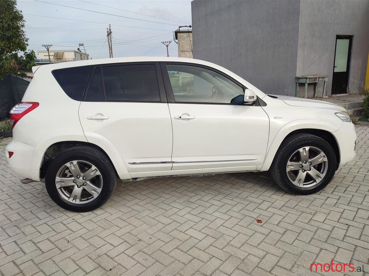 2010' Toyota RAV4 photo #5