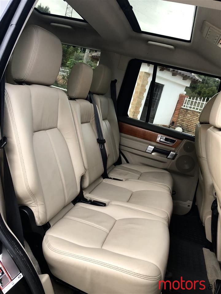 2011' Land Rover Discovery photo #5