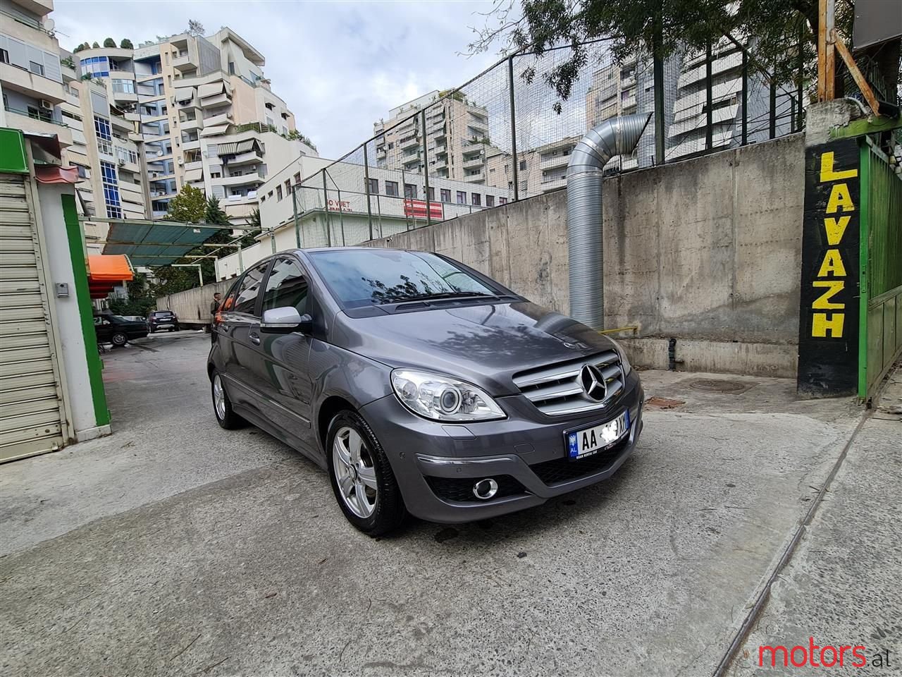2009' Mercedes-Benz B 200 photo #1