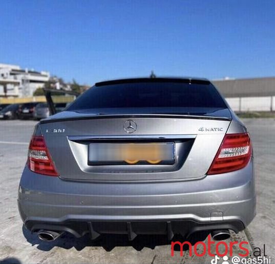 2012' Mercedes-Benz C 300 photo #4