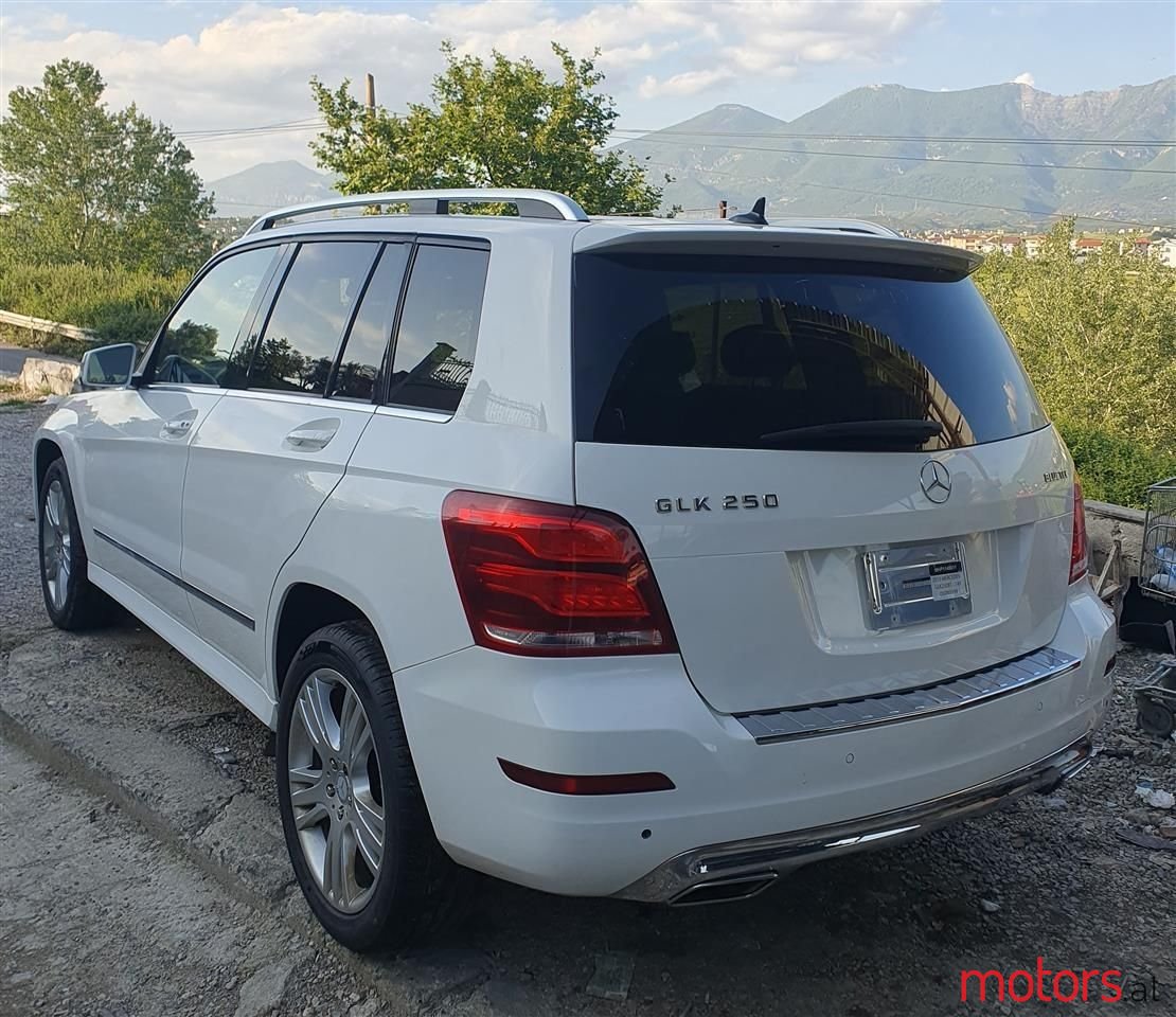 2013' Mercedes-Benz GLK 250 photo #5