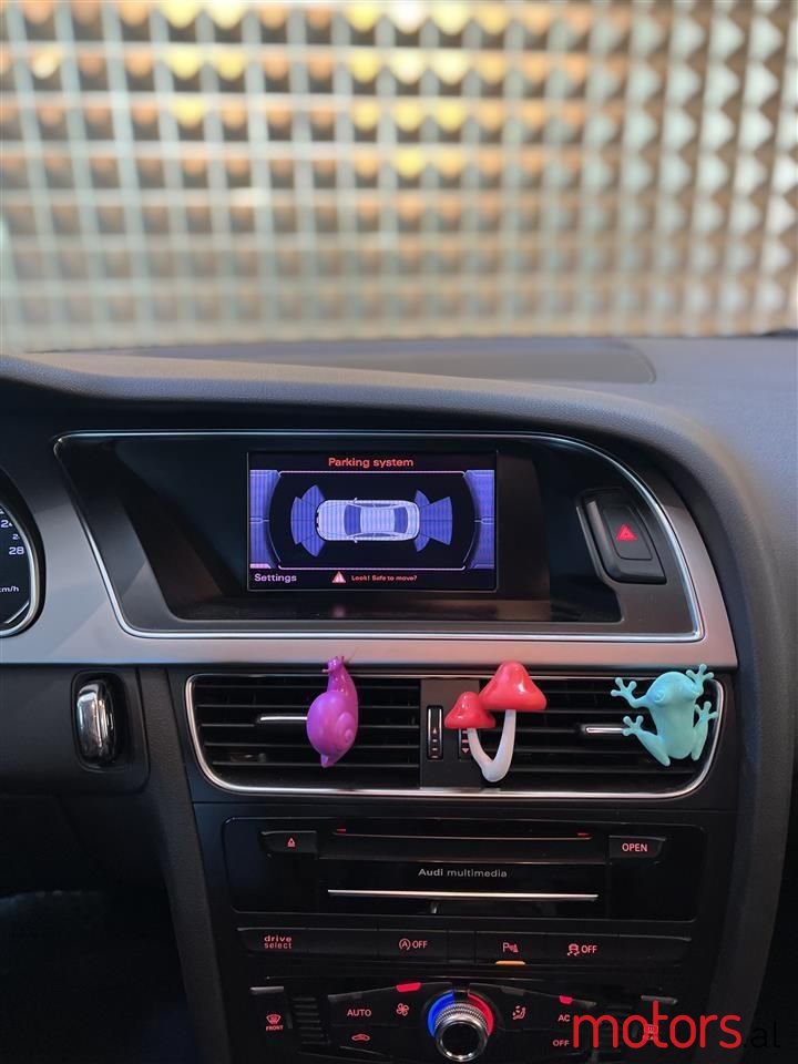 2012' Audi A5 photo #5