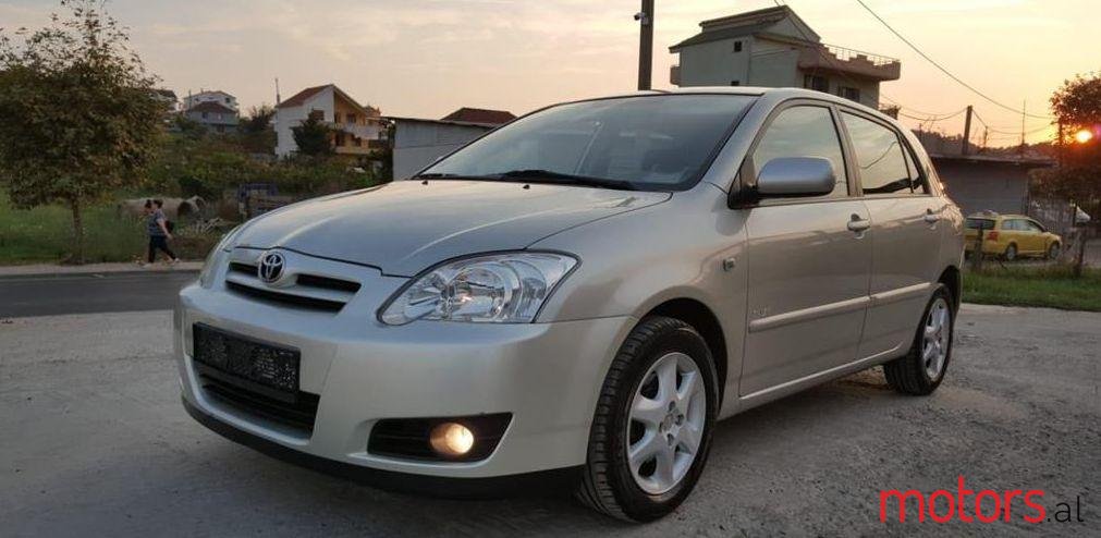 2006' Toyota Corolla photo #1