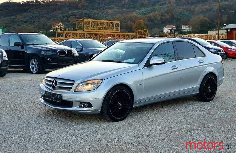 2008' Mercedes-Benz C 220 photo #1