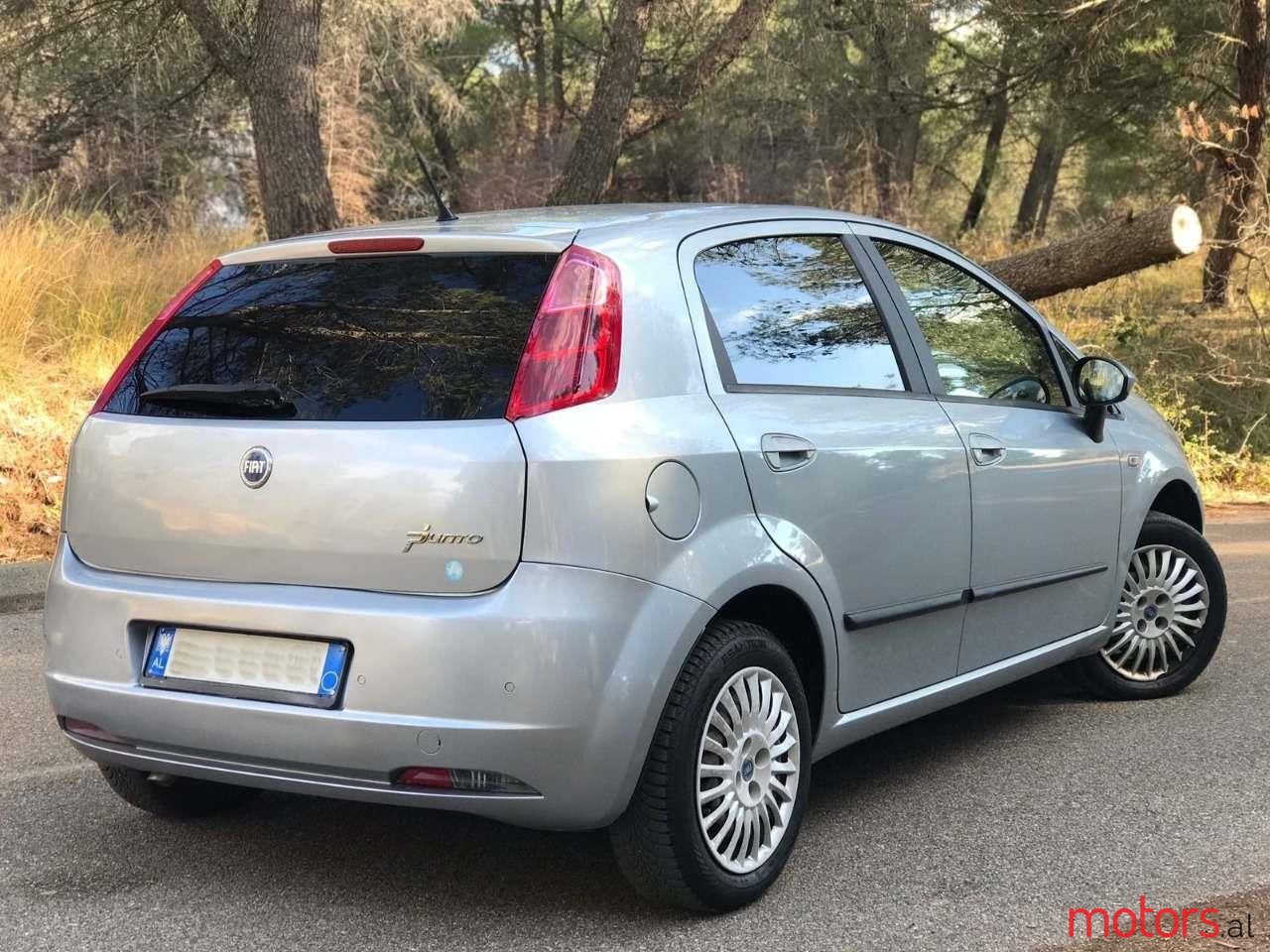 2007' Fiat Grande Punto photo #1