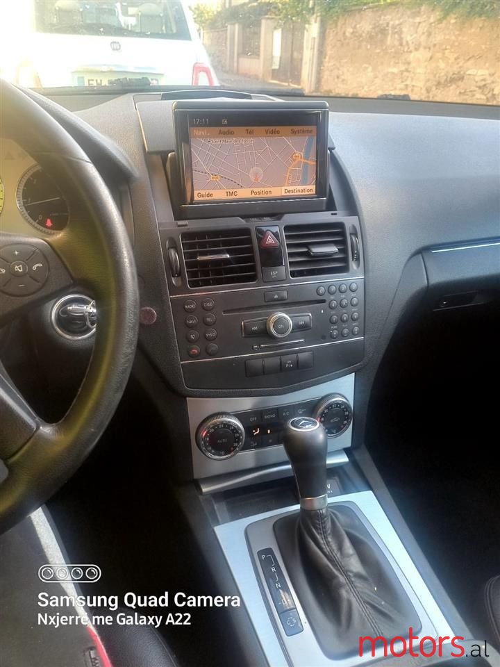 2008' Mercedes-Benz C 220 photo #1