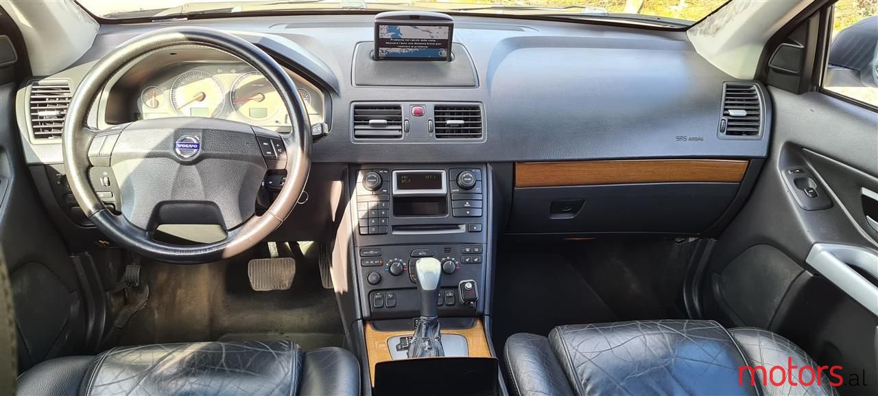 2004' Volvo Xc 90 photo #2