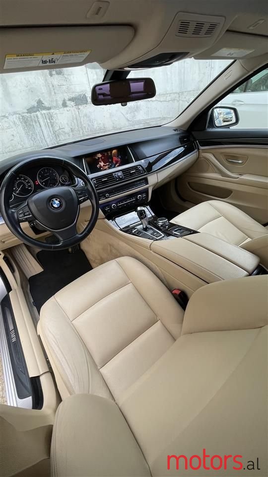 2015' BMW 528 photo #4