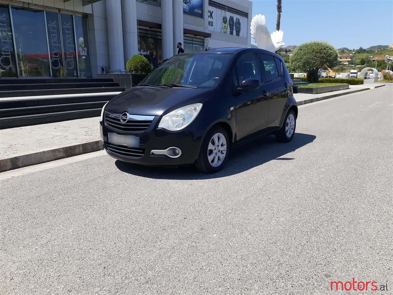 2009' Opel Agila photo #2